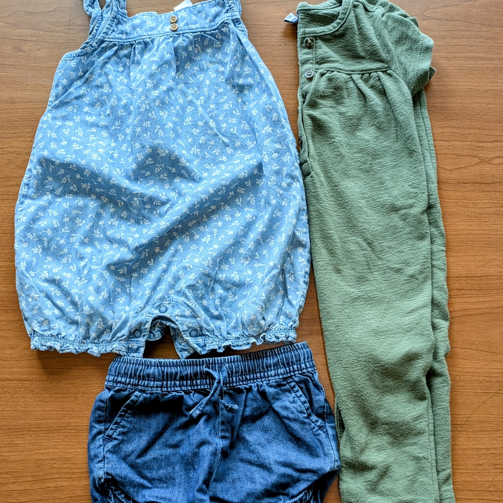 ⛔SOLD⛔Blue Floral Romper and Green Pants Set
